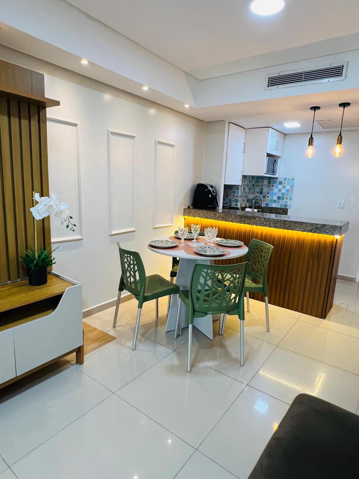 Aparthotel Marinas Flat 005 *